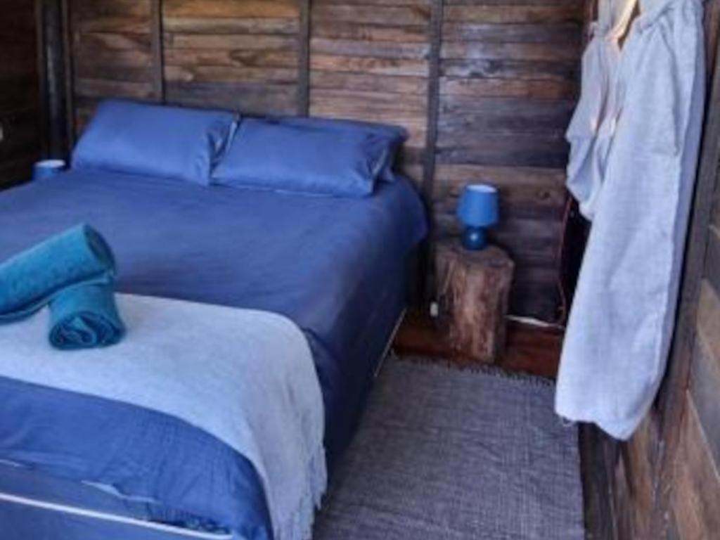 Tsitsikamma Wolf Sanctuary Eco Cabins & Teepees Stormsrivier Habitación foto